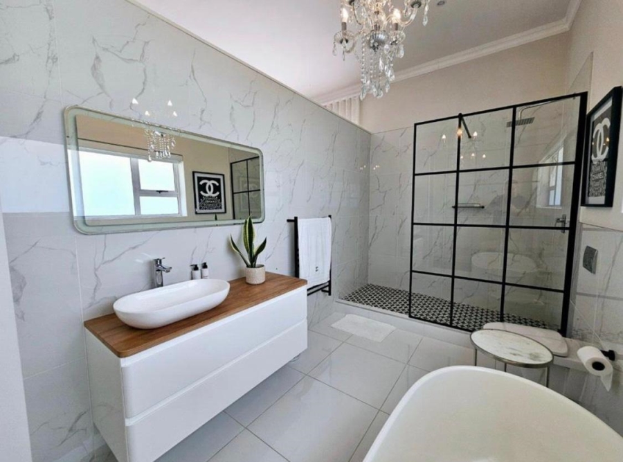 8 Bedroom Property for Sale in Selborne Eastern Cape